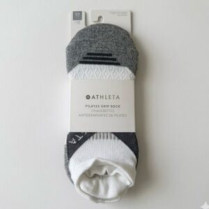 Athleta Women’s Pilates Grip No-Show Socks - Gray & White